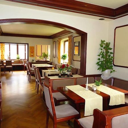 Hotel Koenigsaecker فريدريشسهافن المظهر الخارجي الصورة